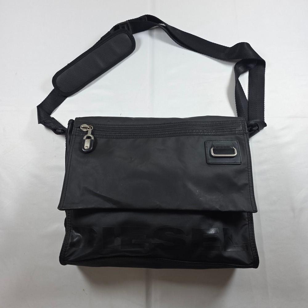 Y2K Diesel Black Nylon Messenger Bag Tonal Logo Utility Crossbody Adj Strap